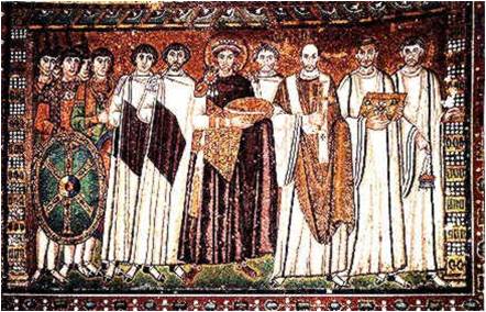 Юстиниан со свитой. Мозаика церкви Сан Витале. Равенна. 6 в.